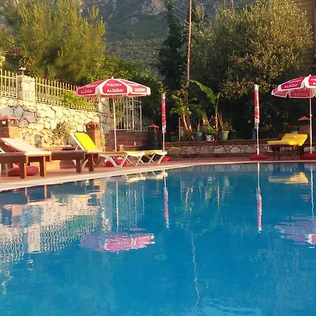Garden Evita Aparthotel *